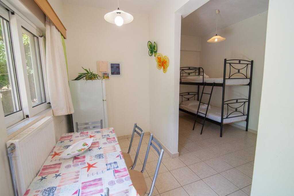 Rooms Nancy Agios Andreas  Kamer foto