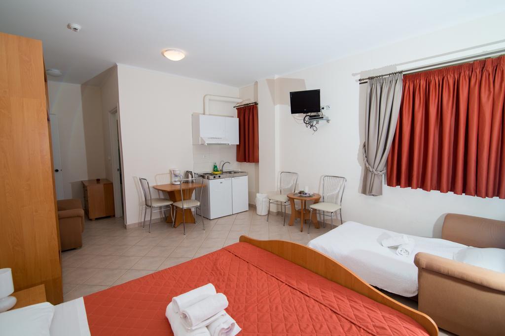 Rooms Nancy Agios Andreas  Kamer foto